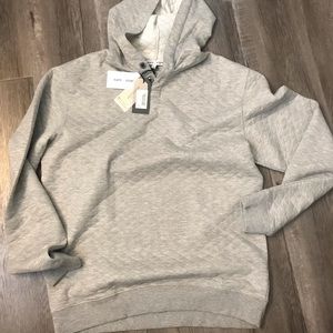 NWT slate and stone hoodie shirt. Has nice design